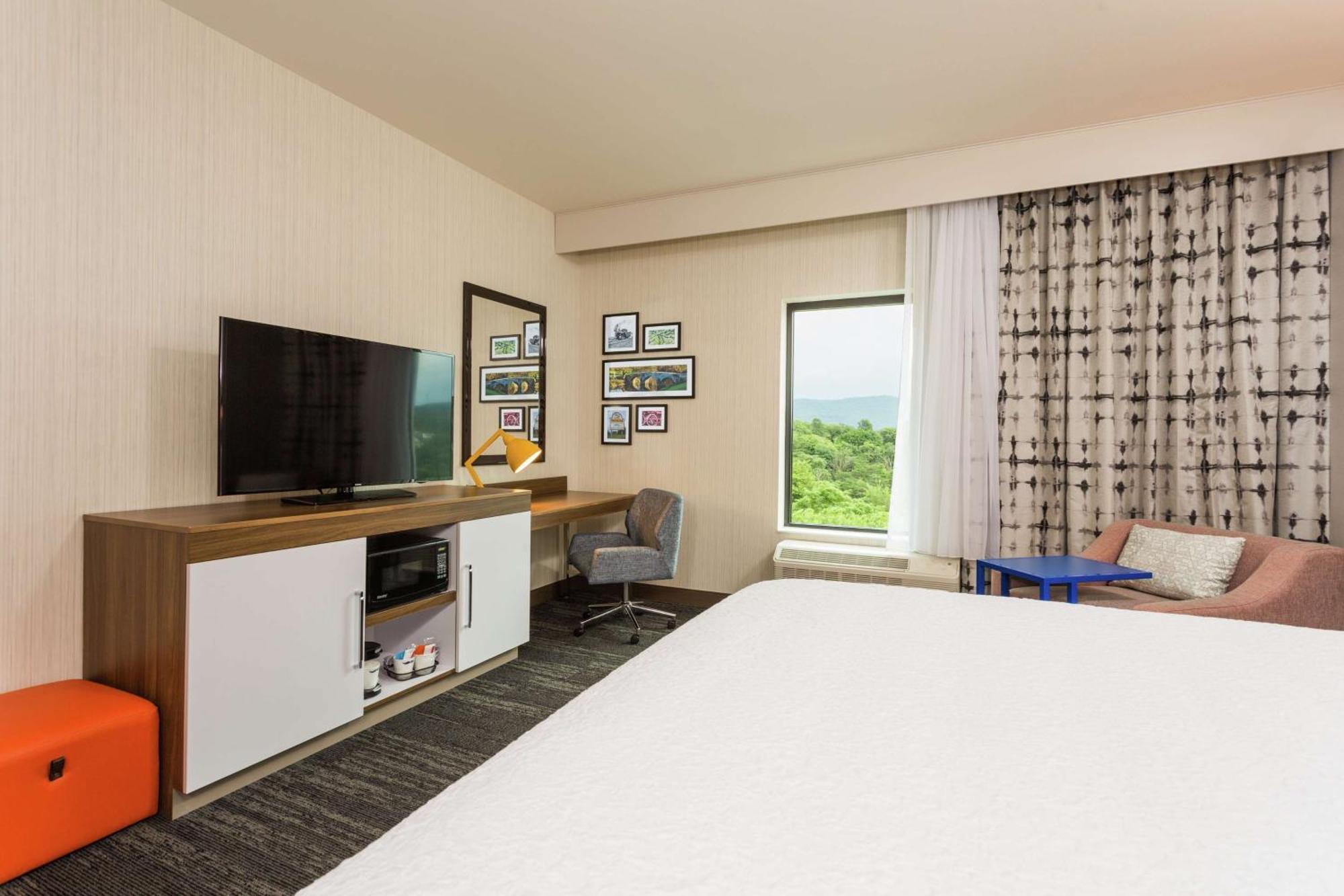 Hampton Inn Cumberland Zewnętrze zdjęcie