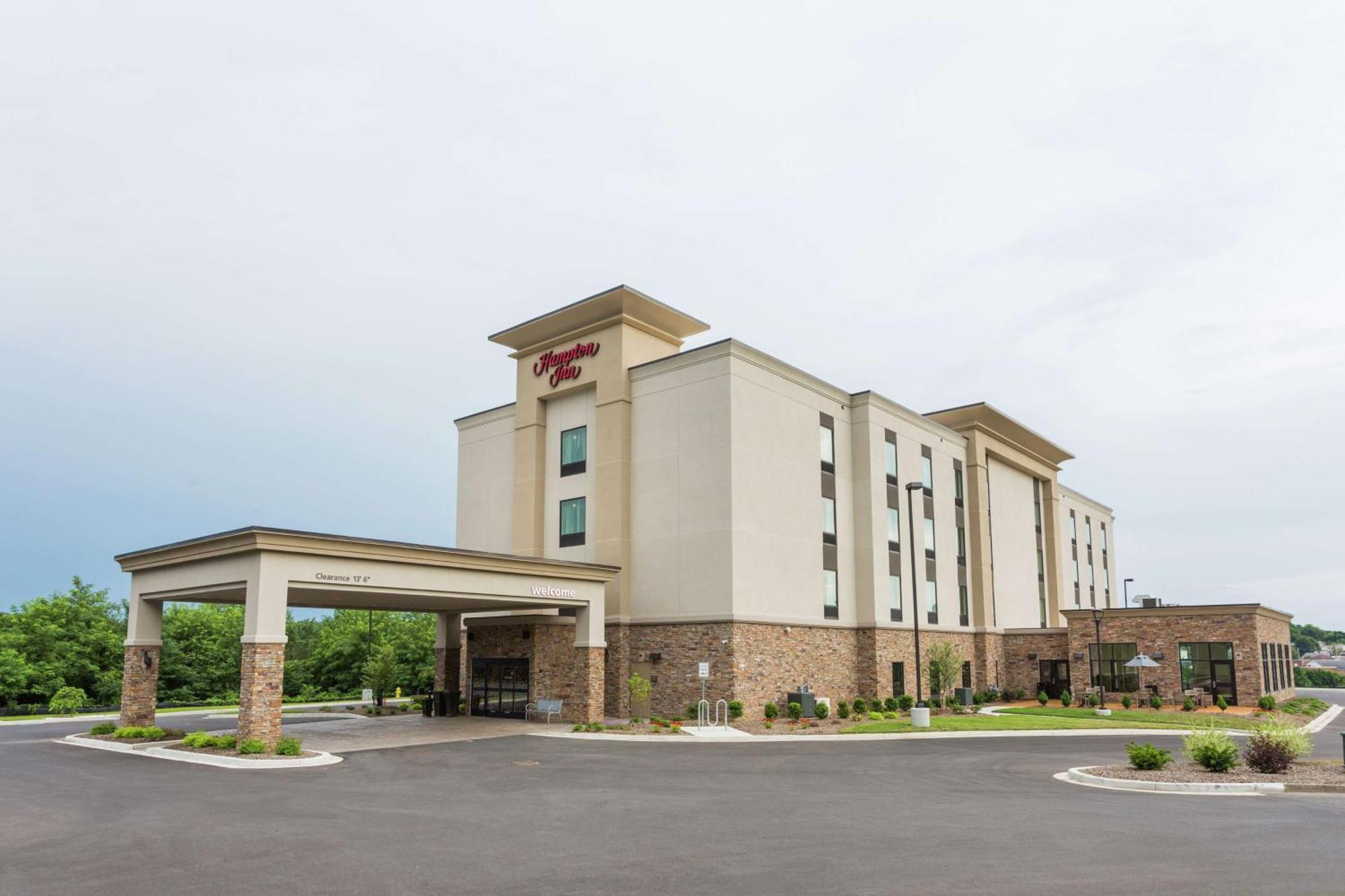 Hampton Inn Cumberland Zewnętrze zdjęcie