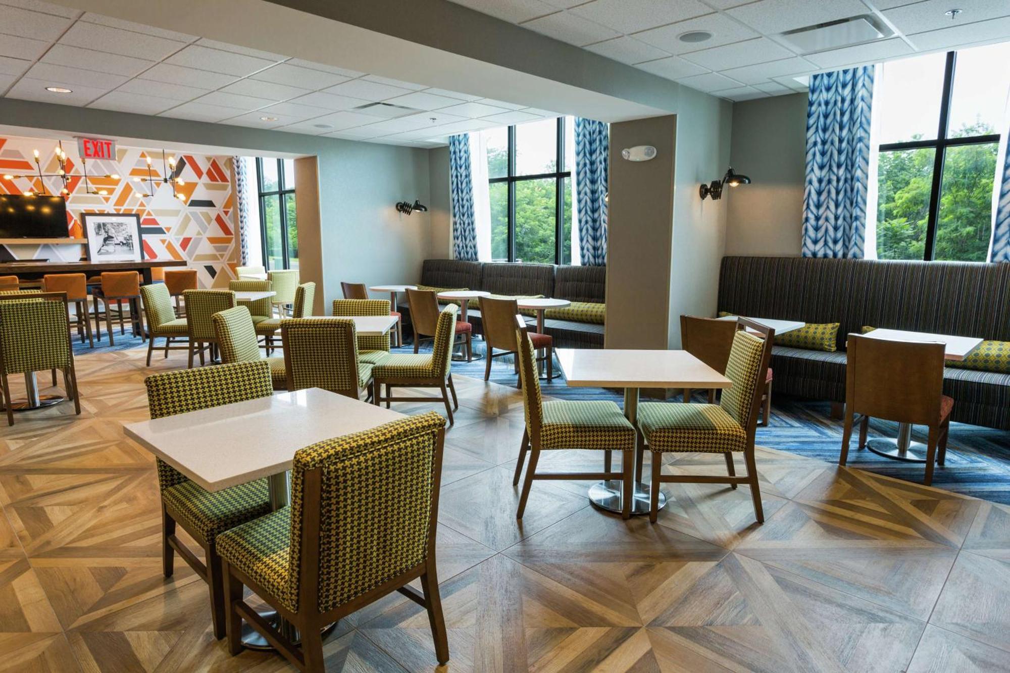 Hampton Inn Cumberland Zewnętrze zdjęcie